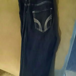 3L Hollister Jeans